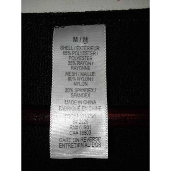 Stylish Sleeveless black dress.  Size Medium - Picture 3 of 4